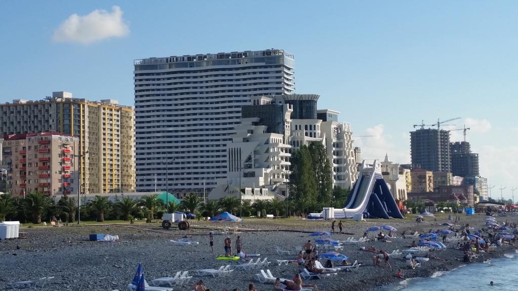 Orbi Dima Apart. Batumi Apartment Exterior photo